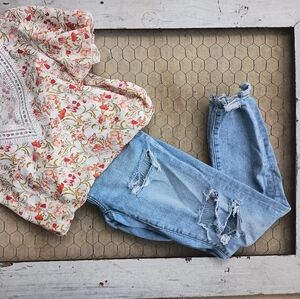 SALE🎉Denim American Eagle Women's sz 4 Short, High rise jegging